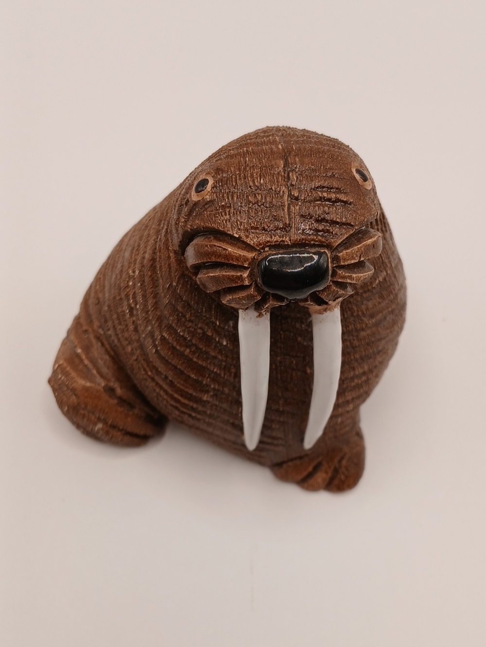 READ Artesania Rinconada Walrus #21 Uruguay Art Pottery